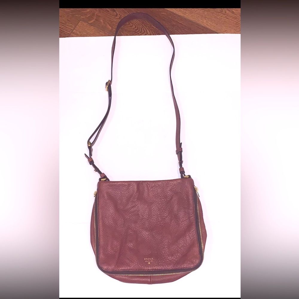 Fossil Leather Zipper Expandable Shoulder Bag